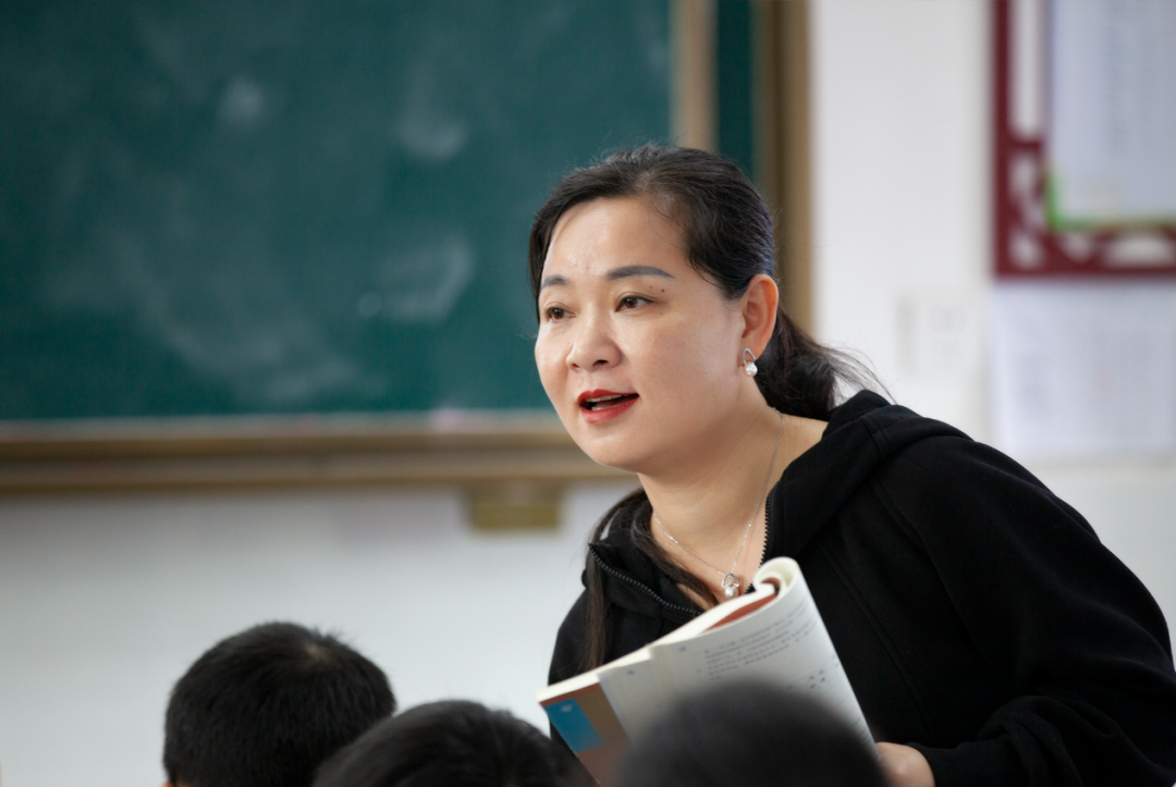 【园丁风采】县优秀班教师、优秀班主任、初中语文骨干教师刘晖：“一个都不能少”