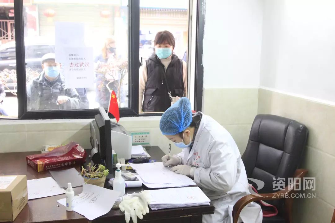 井然有序！1天内安岳为近2万名外出务工人员办理健康证明