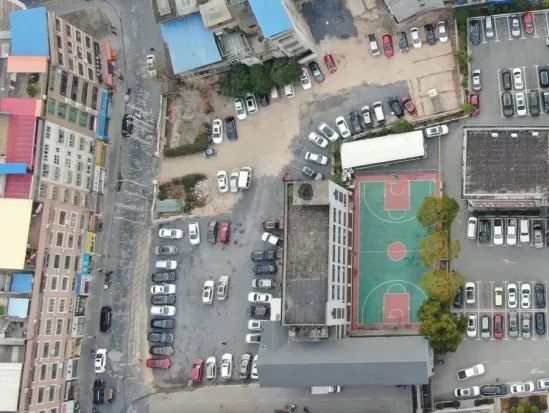 隆回县多措并举解决“停车难，难停车”问题