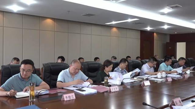 刘建华主持召开县第十六届人民政府第94次常务会议