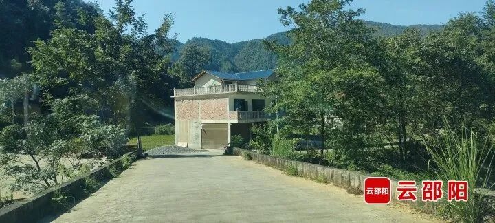 一条团结路，两地民族情！城步高桥村与龙胜龙塘村合修村道传佳话…